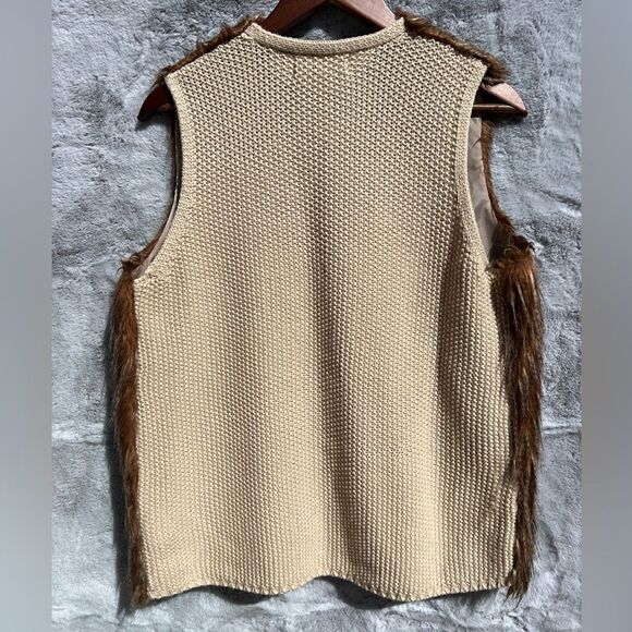 EUC Pink Republic Faux Fur Vest with knit sweater back. Size L - Picture 7 of 7